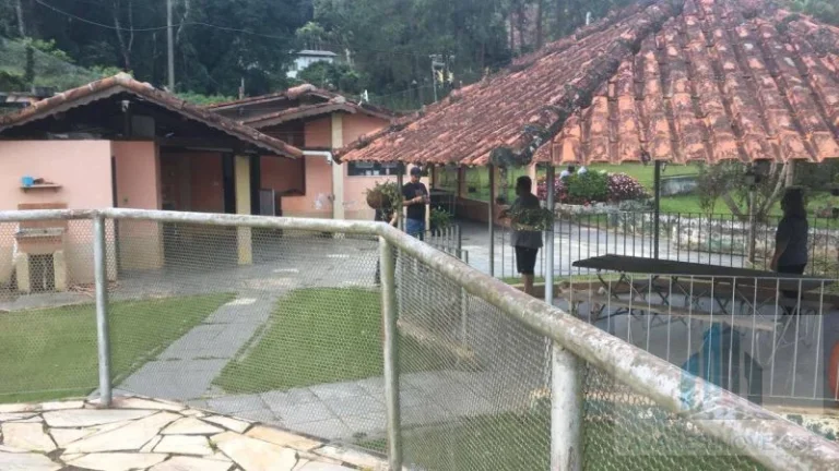 Imagem Chácara com 2 quartos, 10000m2, à venda em Nazaré Paulista, Morro Grande