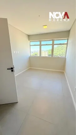 Imagem Imagina morar de frente para um cartão-postal?

Esse apê na Centro entrega tudo: vista espetacular...