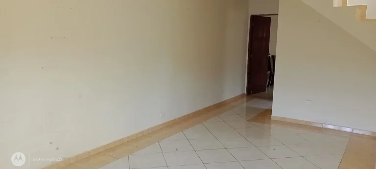 Imagem Casa para Venda em Itanhaém, Loty, 3 dormitórios, 2 banheiros, 2 vagas