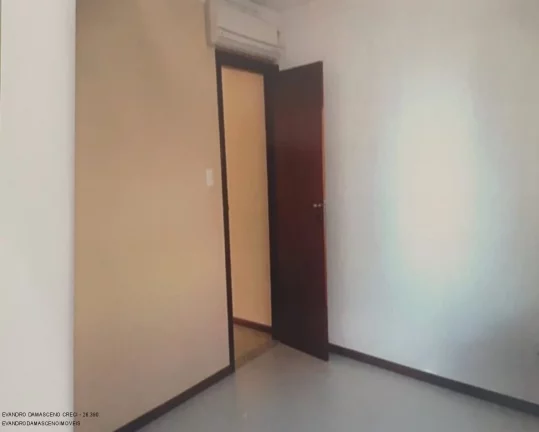 Imagem Vendo casa na Priscila Dutra Lauro de Freitas