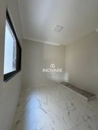 Imagem Casa com 3 dormitórios à venda, 196 m² por R$ 680.000 - Setor Santos Dumont - Itumbiara/GO