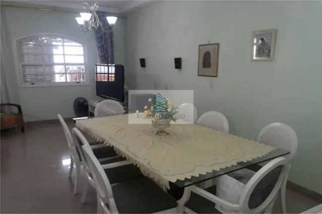 Imagem Casa de luxo em condomínio na Taquara, Rio de Janeiro-RJ: 5 quartos, 1 suíte, 1 sala, 3 banheiros, 6 vagas de garagem, 300m².