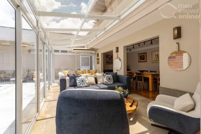 Imagem Casa com 545m2, 5 dormitórios (4 suítes) e 5 vagas a venda no Alto da Lapa, São Paulo