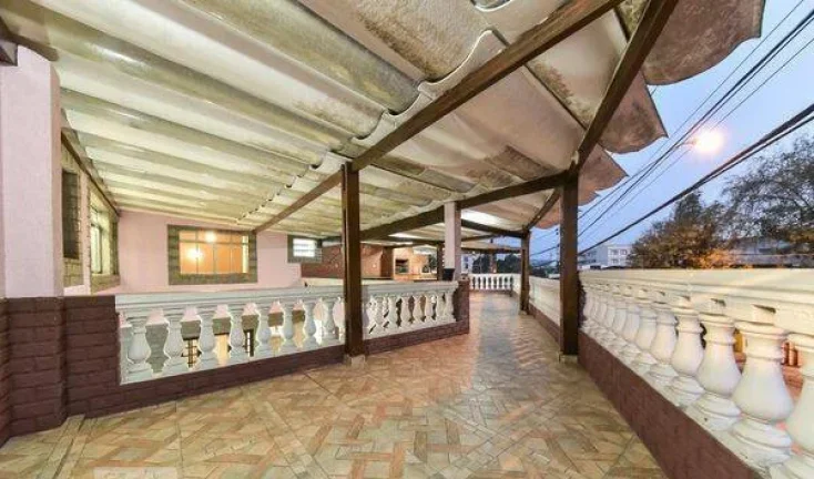 Imagem Casa Maravilhosa 250 m² 4 Dormitórios 5 Vagas de garagens