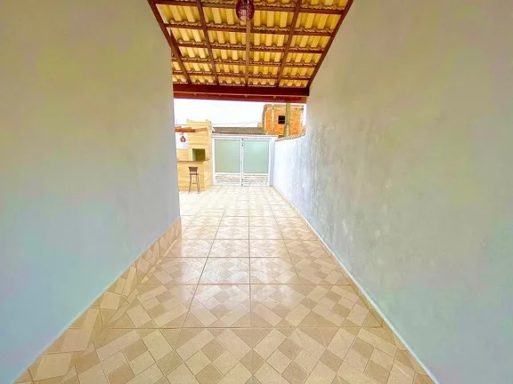 Imagem Casa para Venda em Itanhaém, Cibratel II, 3 dormitórios, 1 suíte, 1 banheiro, 2 vagas