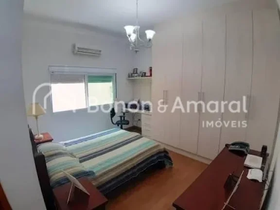 Imagem Belíssima Casa de Condomínio à Venda no Villa Lobos em Paulínia.

Com 3 suítes sendo uma delas ...