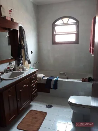 Imagem Casa com 4 dormitórios à venda, 430 m² por R$ 1.490.000,00 - Jardim Aida - Guarulhos/SP