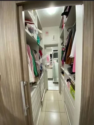 Imagem Casa duplex em condomínio com piscina privativa ,linda arquitetura