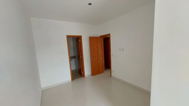 Imagem Apartamento Novo localizado na Praia das Toninhas a 400 metros da Praia!