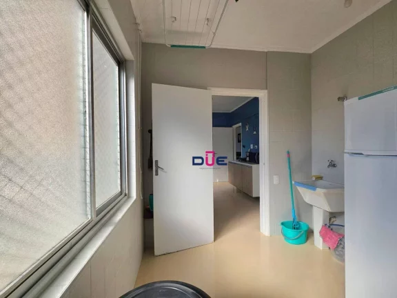 Imagem Apartamento 2 Quartos, 1 Vaga Demarcada - Gonzaga - Santos - SP