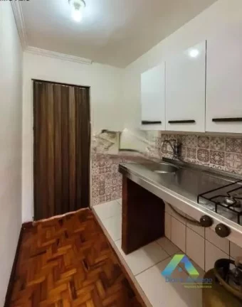 Imagem Apartamento mobiliado com 34m², 1 sala e 1 quarto localizado na área nobre Aclimação a 15 minutos a pé do Metrô.
