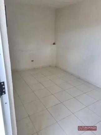 Imagem Casa com 1 quarto para alugar, 20 m² por R$ 1.153/mês - Vila Galvão - Guarulhos/SP