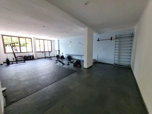 Imagem PITANGUEIRAS – UMA QUADRA DA PRAIA, LOCAL NOBRE, OPORTUNIDADE ÚNICA, 85 M² ÚTEIS, LOCALIZAÇÃO PRIVILEGIADA, GARAGEM NO PRÉDIO, ÁREA DE LAZER