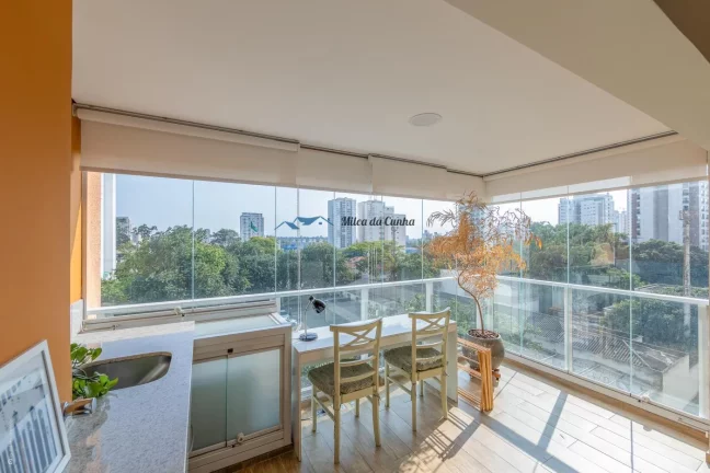 Imagem Lindo Studio à Venda com 48m², decorado, com 1 vaga, excelente investimento, Campo Belo, São Paulo