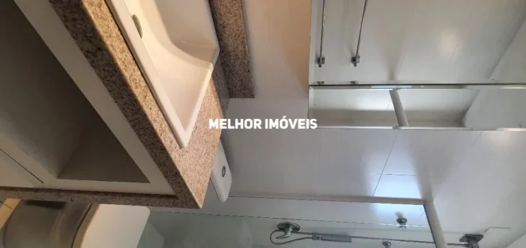 Imagem Apartamento mobiliado e equipado com 3 suítes, vista parcial para o Mar em Balneário Camboriú