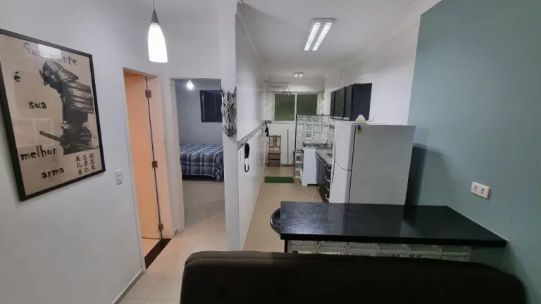 Imagem PITANGUEIRAS- LOCALIZAÇÃO ESPETACULAR , MARAVILHOSO APARTAMENTO TOTALMENTE REFORMADO E DECORADO.