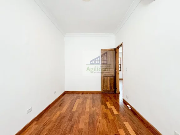 Imagem CASA PARA LOCAÇÃO EM PINHEIROS COM 2 DORMITÓRIOS