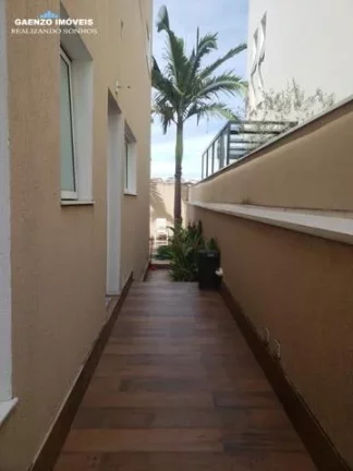 Imagem Casa alto padrão Lorian