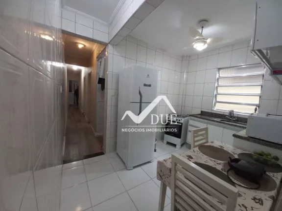 Imagem Apartamento com 2 dormitórios de frente, no 1 andar com varanda e vaga suficiente e livre, à venda, 70 m² por R$ 340.000 - Boqueirão - Santos/SP