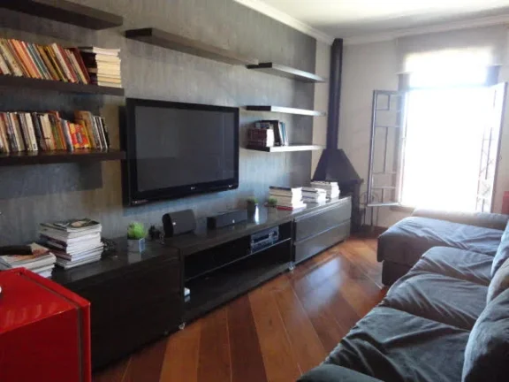 Imagem Casa no Res. Alpha 6 - 474m²