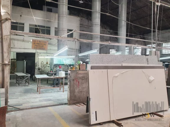 Imagem Galpão, loja e terreno à venda na Vila Leopoldina São Paulo SP com 1.579m² de área construída e 40 vagas de garagem, localizado na Rua Barbalha, 113.