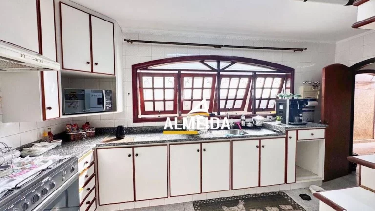 Imagem Casa com 3 dormitórios à venda, 393 m² por R$ 1.450.000,00 - Centro - Santa Gertrudes/SP