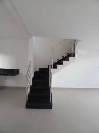 Imagem Casa Geminada 3 quartos, 1 suíte - Santa Amélia