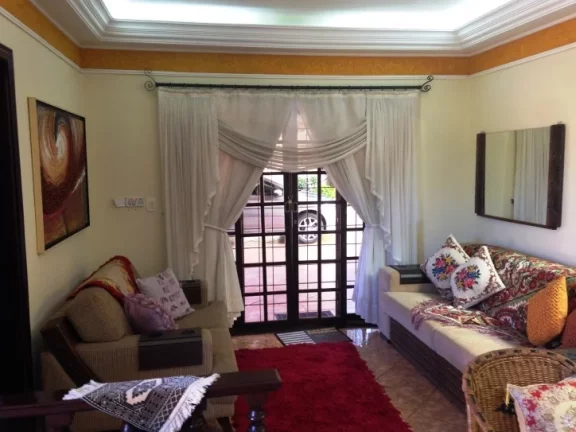 Imagem EXCELENTE CASA, BEM LOCALIZADA NO JARDIM ESTORIL 3.