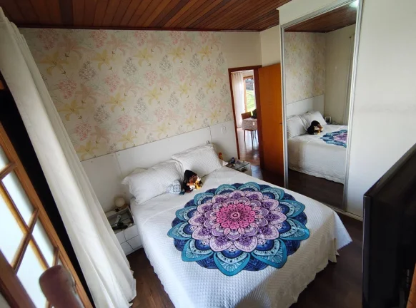 Imagem Casa com 2 dormitórios à venda, 125 m² por R$ 650.000,00 - Centro (Caucaia do Alto) - Cotia/SP