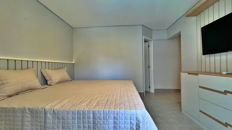 Imagem ...quot;Seu Refúgio à Beira-Mar: Apartamento com Lazer no Rooftop no Módulo 2...quot;