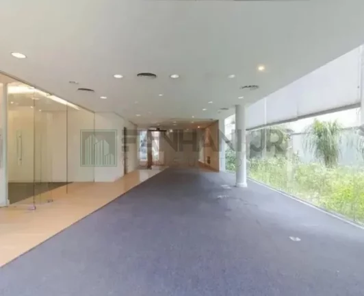 Imagem Casa Comercial para Locação no Jardim Europa, São Paulo-SP: 6 Salas, 4 Banheiros, 10 Vagas de Garagem, 1.003m² de Área.