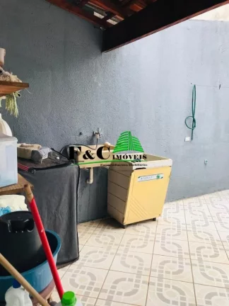 Imagem Casa para Venda em Limeira, Parque Hippolyto, 3 dormitórios, 2 banheiros, 3 vagas