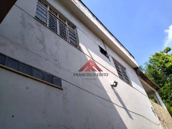 Imagem Casa com 3 dormitórios, 372m2 - venda por R$ 1.100.000 ou aluguel por R$ 6.026/mês - Nova Cidade - São Gonçalo/RJ