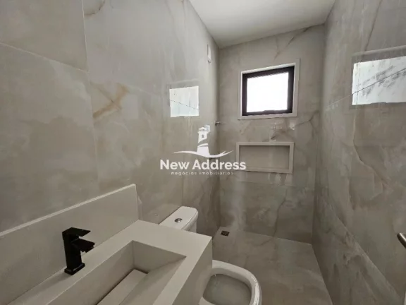 Imagem Casa duplex com 3 suítes à venda em Colina de Laranjeiras - Serra