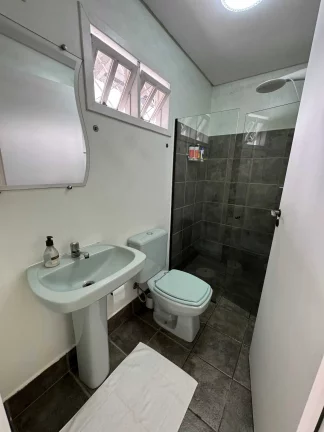 Imagem Casa com 2 dormitórios sendo 1 suite e 1 vaga de garagem no bairro São Vicente em Itajaí