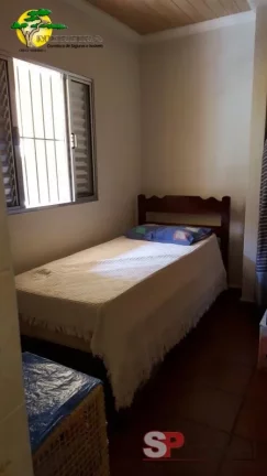 Imagem CASA TÉRREA EM ACLIVE NO CHORA MENINO
