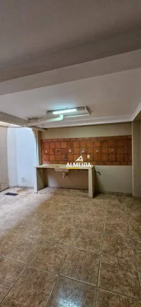 Imagem Casa com 3 dormitórios à venda por R$ 390.000,00 - Jardim Mirassol - Rio Claro/SP