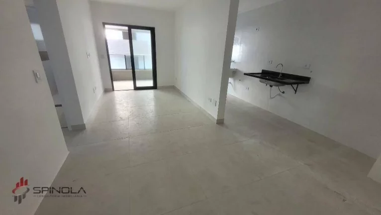 Imagem Apartamento com 2 dormitórios à venda, 69 m² por R$ 510.000,00 - Maracanã - Praia Grande/SP