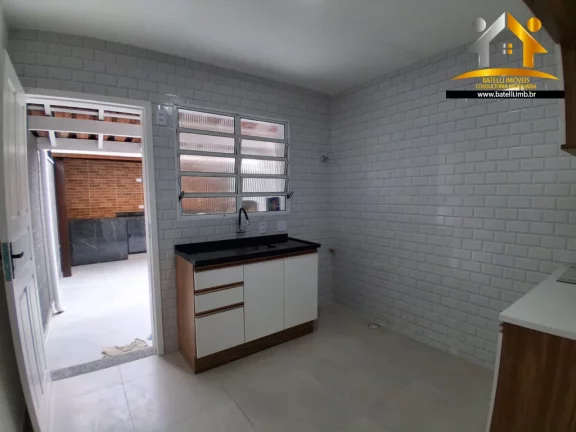 Imagem Casa à venda no condomínio Cidade Jardim na Granja Viana - Batelli Imóveis