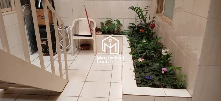 Imagem Casa 6 Quartos 4 Suítes 1 Vaga 400m² SHCGN 707 Asa Norte
