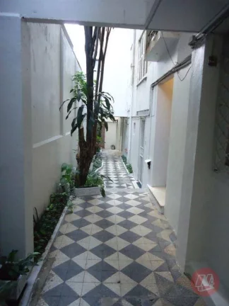 Imagem Apartamento com 2 dormitórios à venda, 89 m² por R$ 250.000 - Independência - Porto Alegre/RS