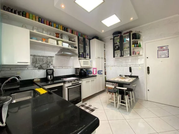 Imagem Apartamento com 2 dormitórios à venda, 106 m² por R$ 850.000,00 - Pompéia - Santos/SP