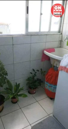 Imagem Apartamento com 2 dormitórios à venda, 70 m² por R$ 340.000,00 - Itararé - São Vicente/SP