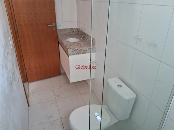 Imagem Belíssima casa alta Duplex em Santos na Ponta da Praia com duas garagens e churrasqueira a venda por R$ 990.000,00