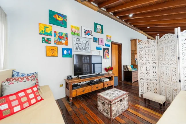 Imagem Imperdível: Casa à venda em São Paulo-SP, no Planalto Paulista, com 4 quartos, 4 suítes, 10 banheiros, 4 vagas e 326m².