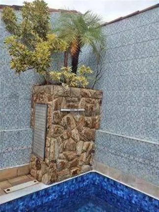 Imagem CASA COM 102 m² - SOLEMAR - PRAIA GRANDE SP