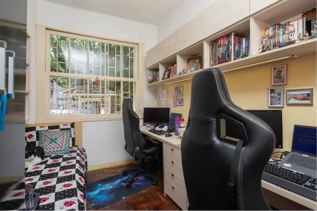 Imagem Apartamento à venda em Porto Alegre, Rio Branco, com 2 quartos, 93,52m2