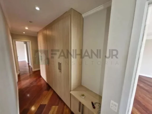 Imagem Aluguel de Apartamento em Moema, São Paulo - 4 quartos, 2 suítes, varanda gourmet, 4 banheiros, 3 vagas de garagem, 181m².