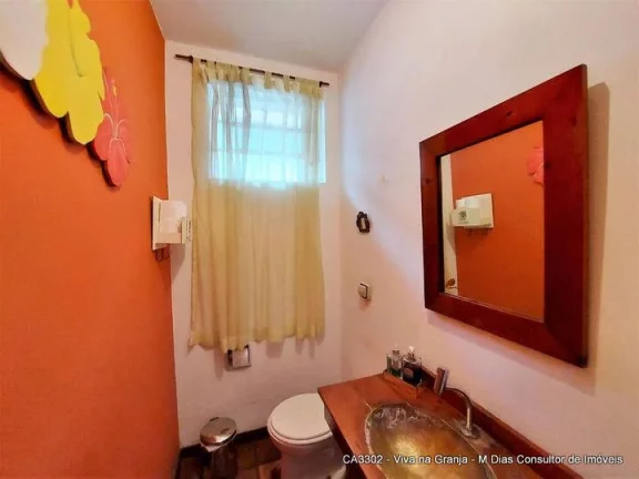 Imagem Linda casa estilo Granja Viana - Térrea e muito verde