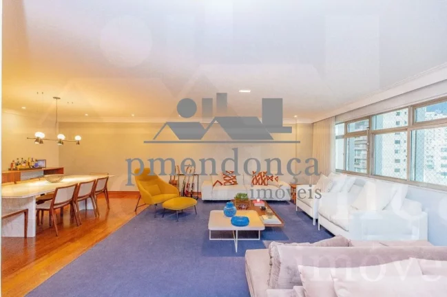 Imagem Apartamento em Higienopolis com 172m², 04 quartos (1 sui­te) e 2 vagas.